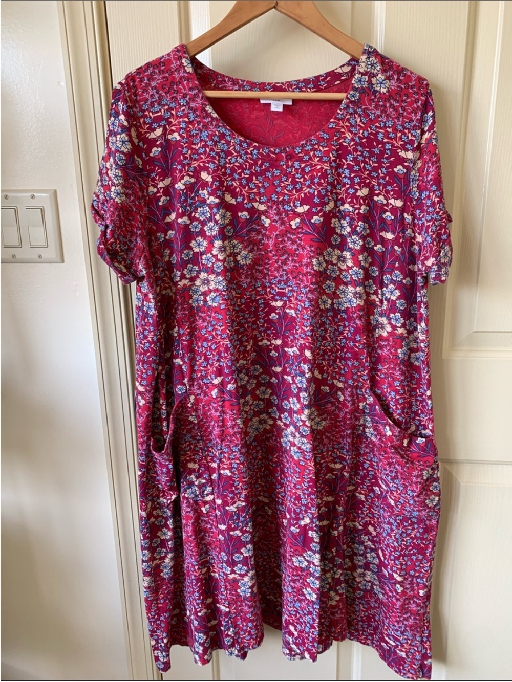 J. Jill Floral Midi Dress in Fuchsia and White